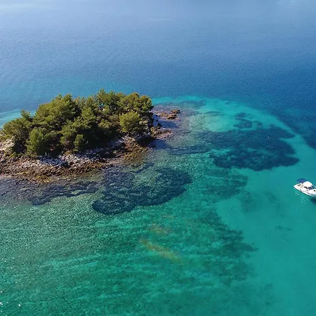 Stunning In * Ston