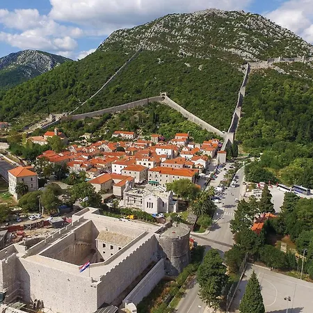 Gorgeous In Holiday home