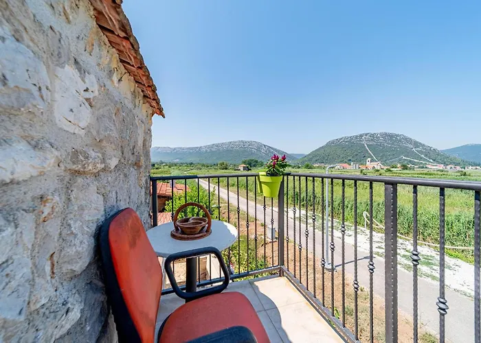 Nyaraló Gorgeous In *