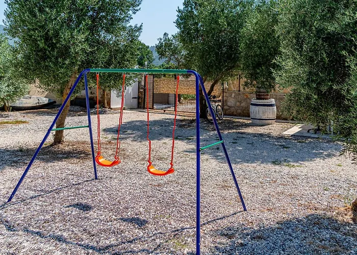 Gorgeous In Nyaraló Ston